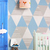 Quarto de bebê decorado por Papel de Parede Infantil Triângulos Azul e Cinza - 10 metros | 221701 - Ciça Braga