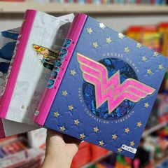 Carpeta N°3 Wonder Woman Mooving c/u