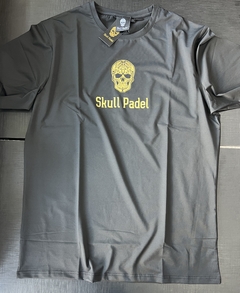 Remera Skull Negra