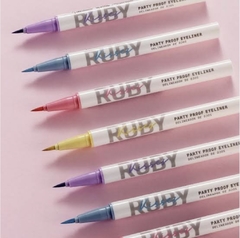 Delineador Party Proof - Ruby Kisses - comprar online