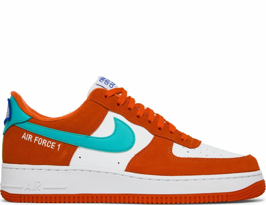 Nike air force 1 orange best sale logo