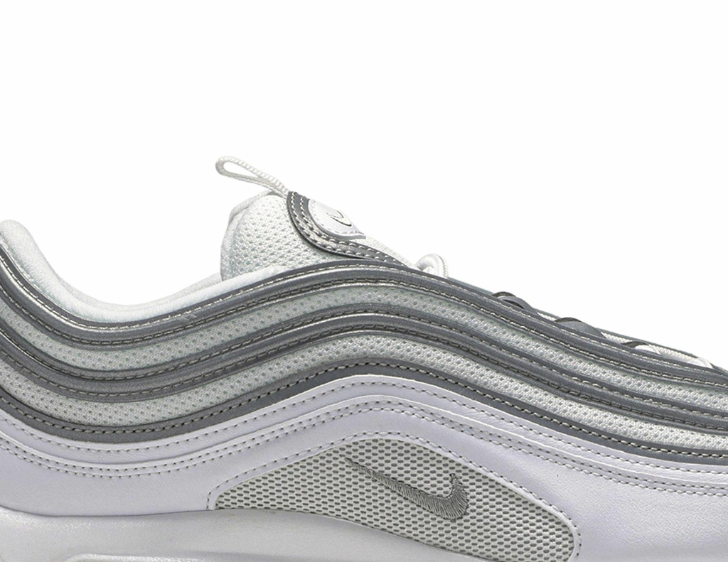 Nike silver store on line