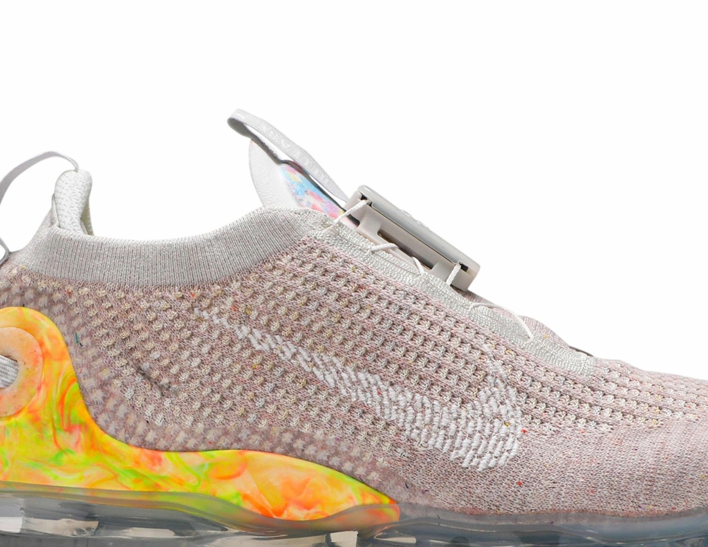Light hotsell bone vapormax