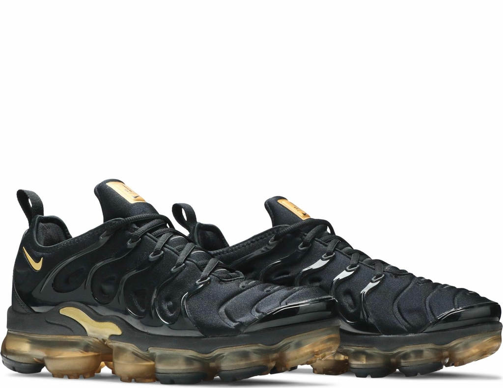 Nike air vapormax shop plus gold