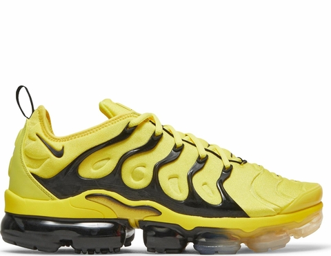 Air vapormax plus black and sale yellow
