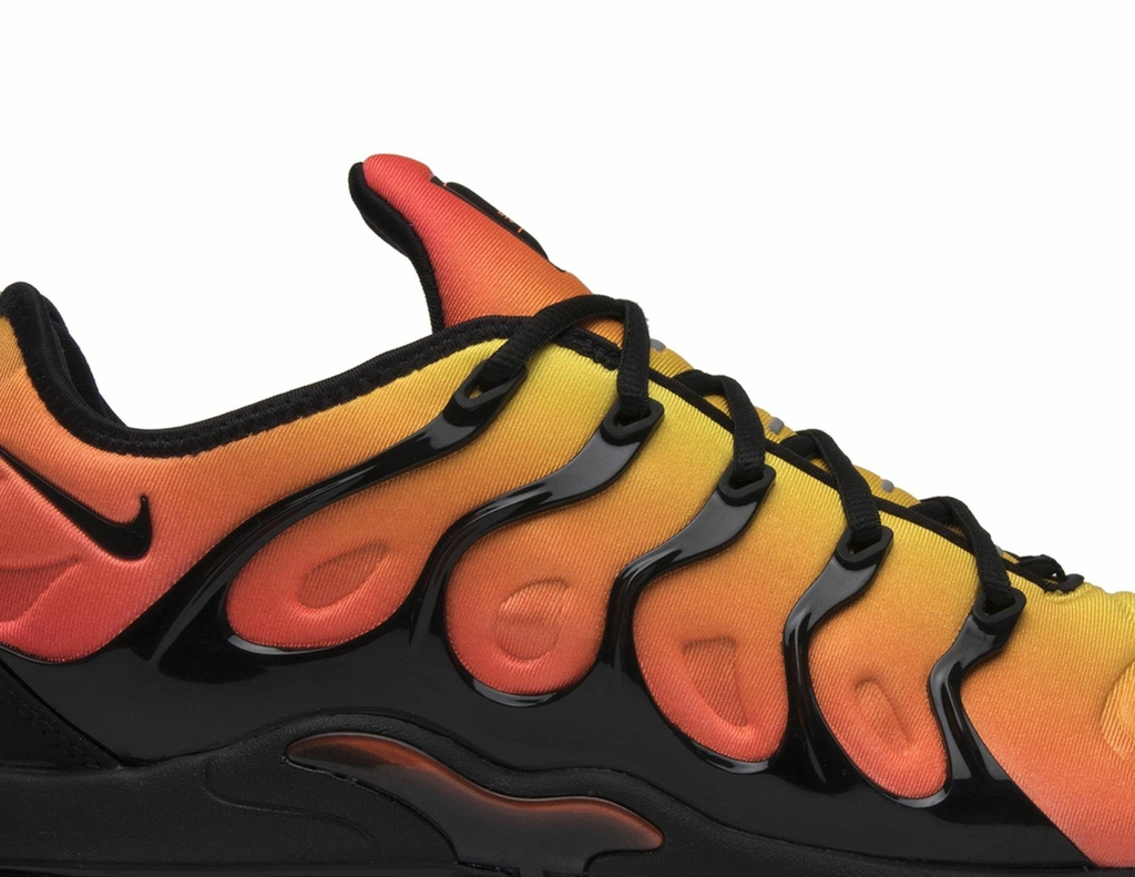 Nike air hotsell max 720 plus