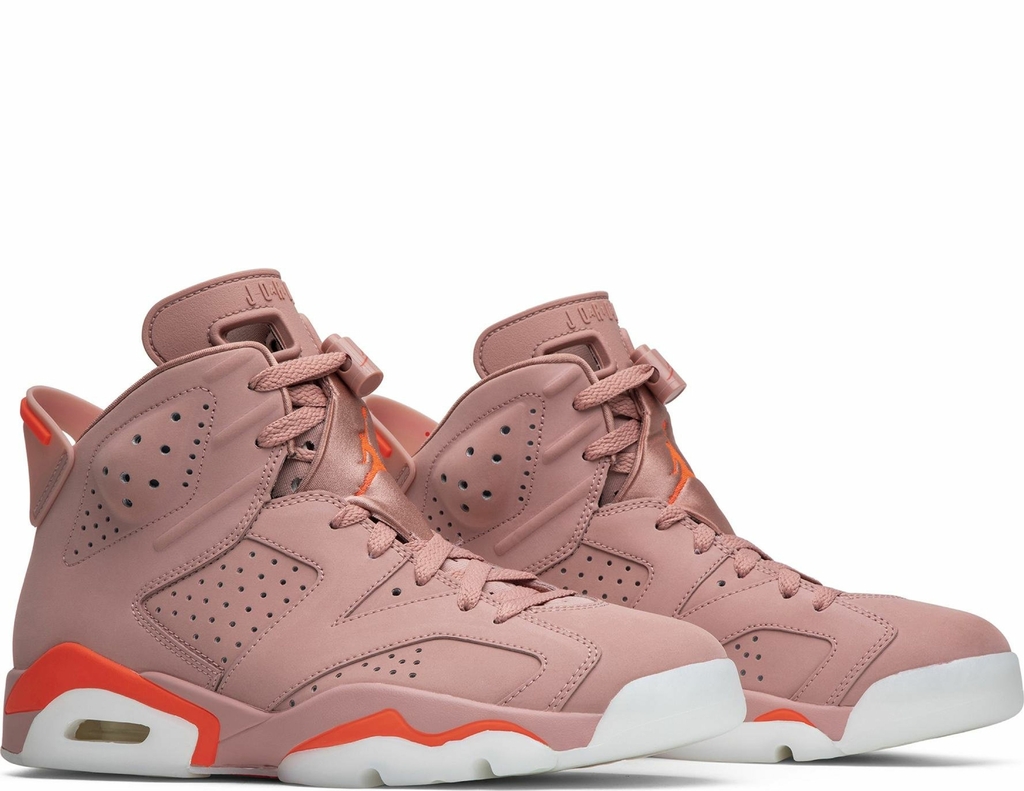 Nike sales millennial pink