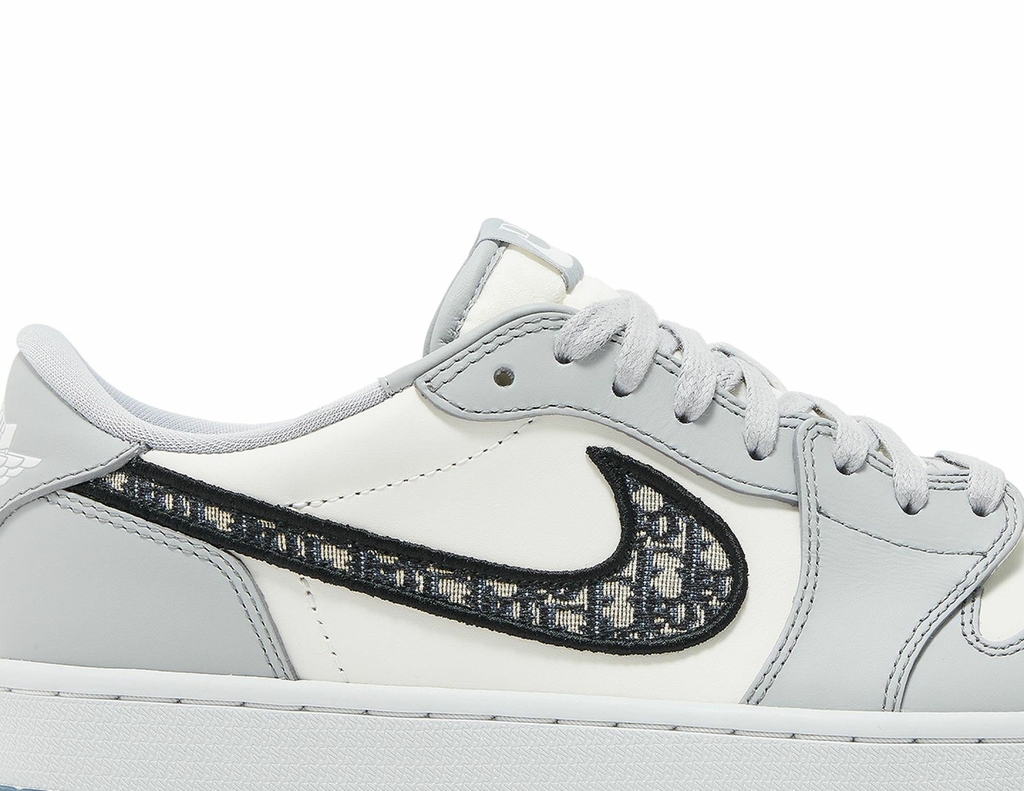 Tênis Nike Dior x Air Jordan 1 Low CN8608-002