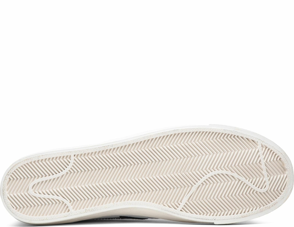Nike slam jam 77 top