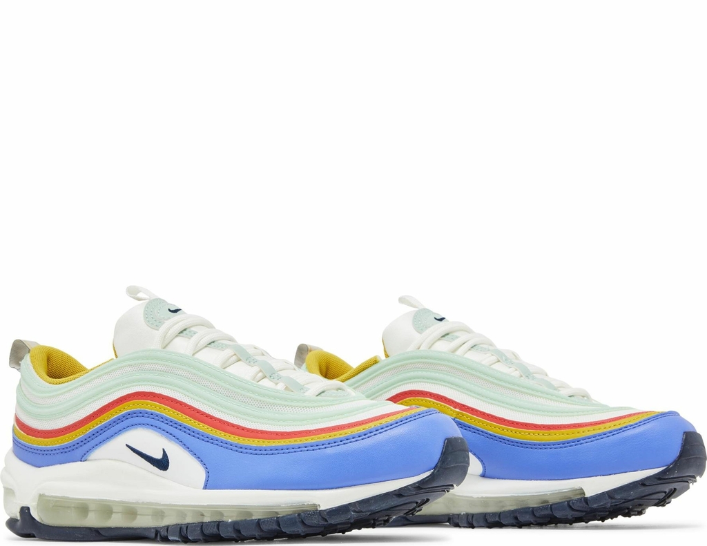 Nike multicolor tennis shoes shop