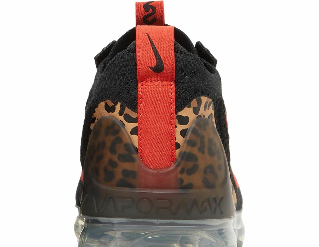 T nis Nike Wmns Air Vapormax 2021 Flyknit Leopard DH4090 001