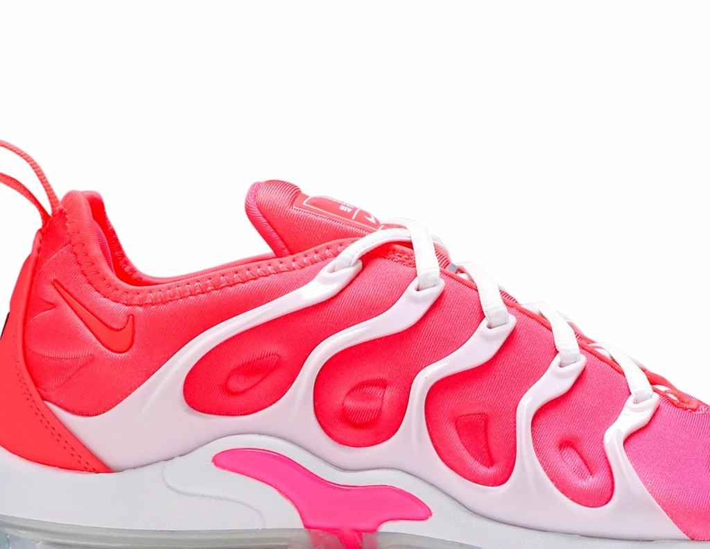 Vapormax pink sale blast