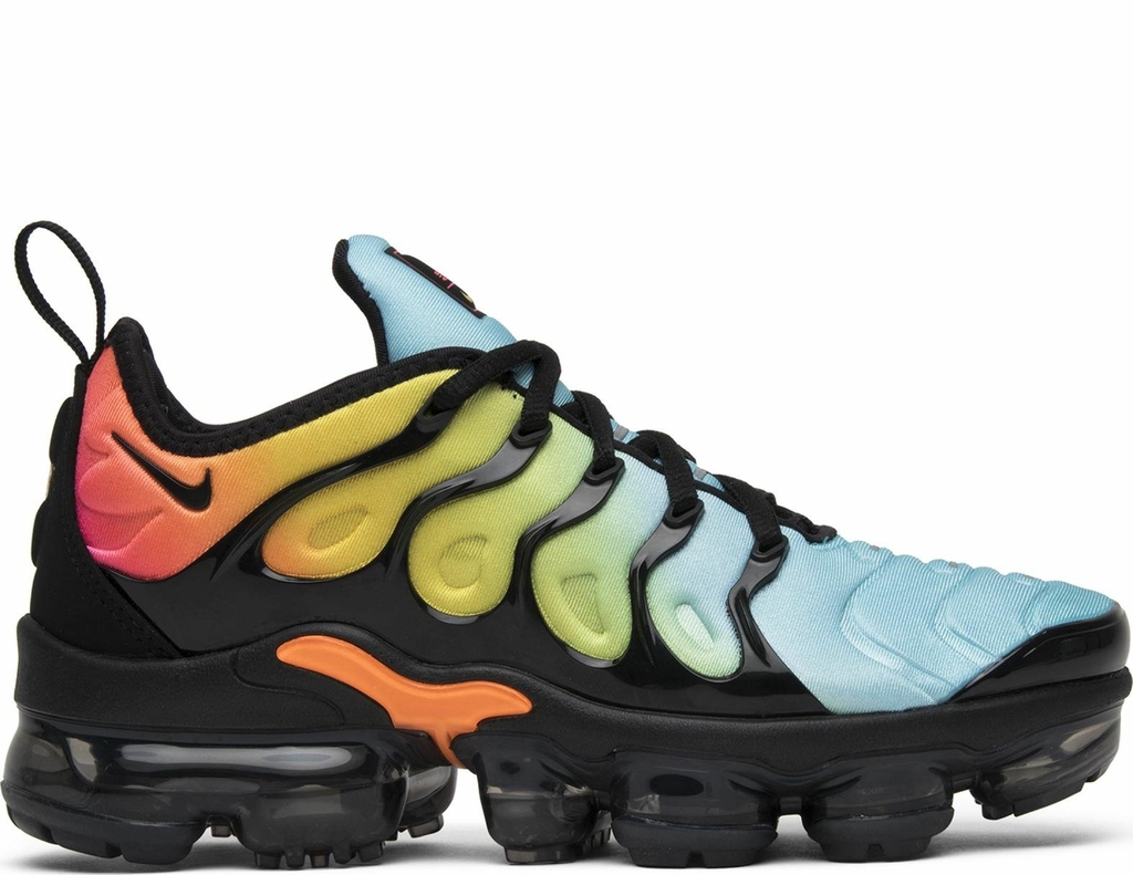 T nis Nike Wmns Air VaporMax Plus Tropical Sunset AO4550 002