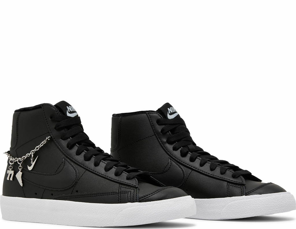 Nike blazer mid womens store black high top sneakers