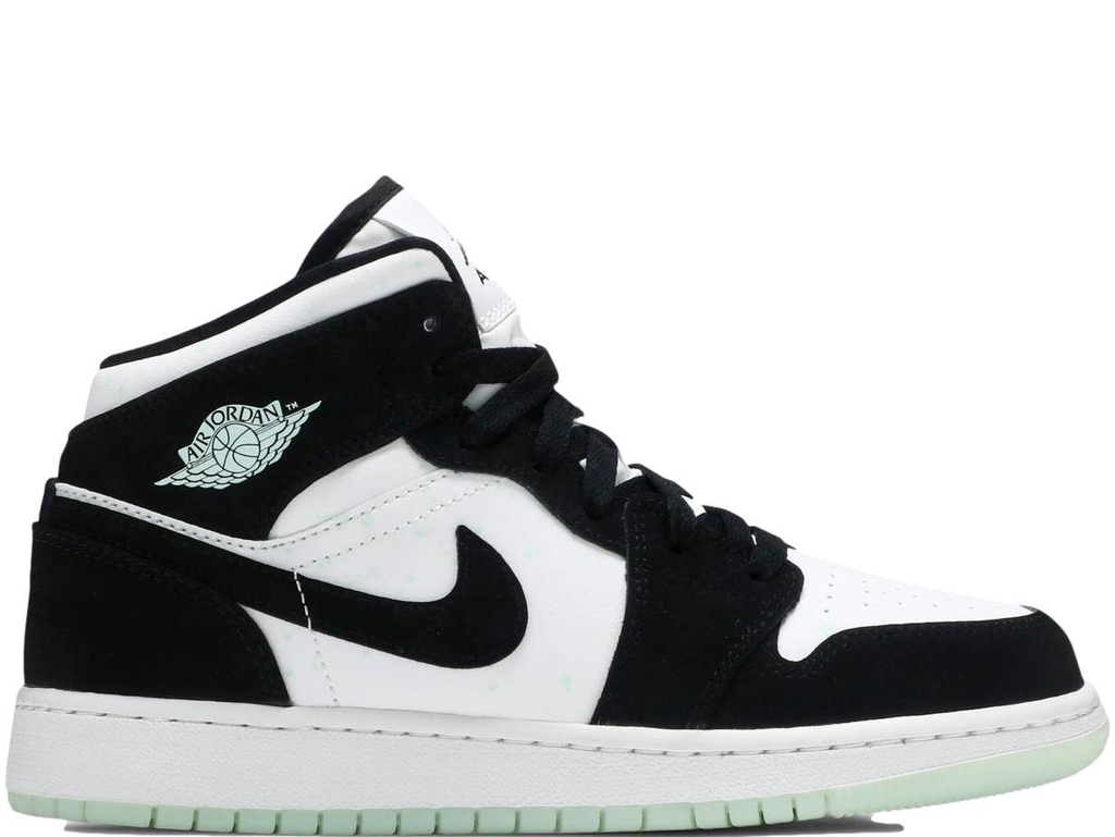 Aj1 panda 2019 shop