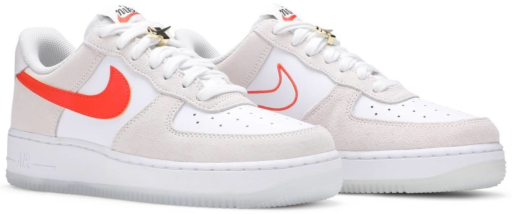 Buy Wmns Air Force 1 '07 SE 'First Use' - DA8302 101