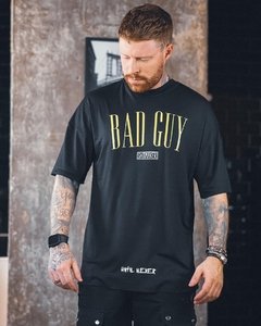 Camiseta OVERSIZED BAD GUY - Loja Macho Moda