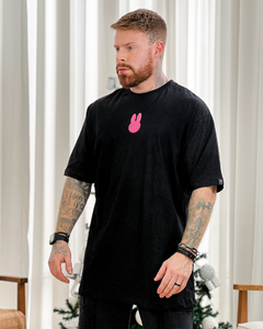 Camiseta OVERSIZED BUNNY PINKBLACK na internet