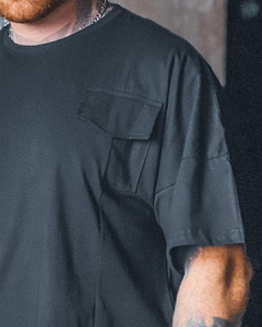 Camiseta OVERSIZED BLACK POCKET - comprar online