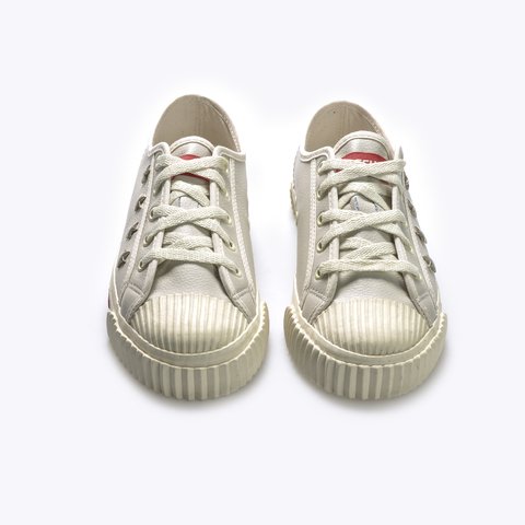 Zapatillas 2025 flecha cuero