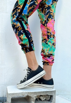 Pants Versace Multicolor en internet