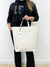 Bolsa Carolina Herrera Reversible Vertical Tote Off White + Clutch