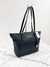 Imagem do Bolsa Michael Kors Jet Set Top Zip Preta