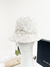 Bucket Hat Gucci Lamé Desert Light Off White Monograma Tam.G - NOVO - Brechó Closet de Luxo