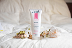 Viasek- Gel vaginal hidratante y lubricante
