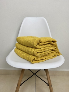 Manta Amarela - 1.55x2.50 - comprar online