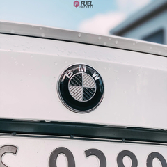 Kit Emblema Fibra Carbono Real BMW 120i 120i 130i 135i Capo Traseira Volante