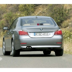 Refletor Parachoque Traseiro BMW Serie 5 (E60) 520i 525i 528i 530i 535i 540i 545i 550i 2003 a 2007