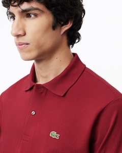 Polo Lacoste Classic Fit Vermelha - comprar online