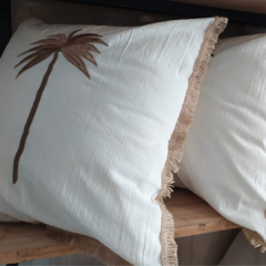 ALMOHADON BORDADO PALMERA 50 x 50 - comprar online