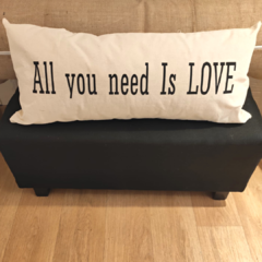 ALMOHADONES CON FRASES DE 75 X 30 - Vuillt Home