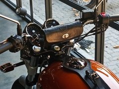 Cartuchera De Manubrio Royal Enfield Interceptor 650 en internet