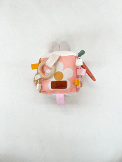COMBO Cubo Sensorial + Sonajero *Bunny* (entrega a partir del 6/03) - tienda online