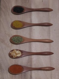 Set de 5 cucharas de madera