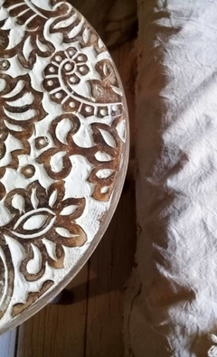 Banquito Flores - 30 cm de diametro x 55h - comprar online