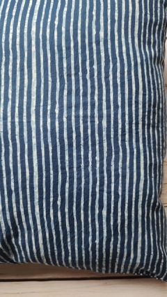 Imagen de Funda de almohadon azul block print - 45 x 45 cm - varios diseños