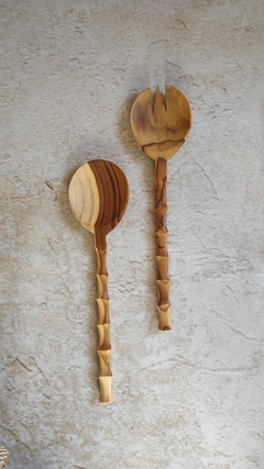 Juego de tenedor y cuchara de madera para ensalada torneado en internet