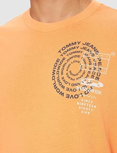 Camiseta Tommy Jeans Manga Longa mono Positivo - laranja - comprar online