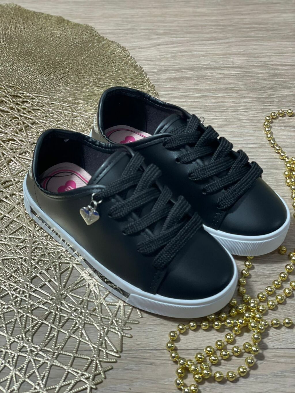 Tenis hotsell molekinha 34