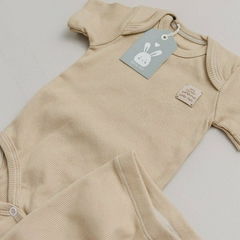 CONJUNTO MORLEY MANGA CORTA BEIGE en internet