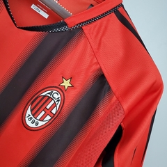 CAMISA RETRÔ DO MILAN - HOME 04/05 na internet