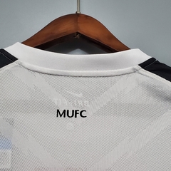 Imagem do CAMISA RETRÔ DO MANCHESTER UNITED 10/11