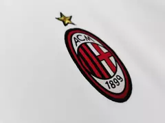 CAMISA RETRÔ DO MILAN - BECKHAM 32 - AWAY 09/10 (COM PATCH) - NETSHIRTS