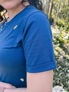 Imagem do Camiseta Limonata - feminina, azul, 100% algodão premium, bordada