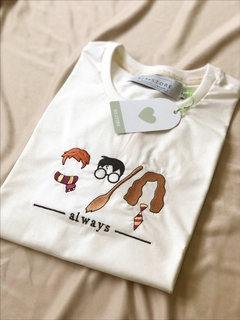 Camiseta Always - Feminina, Off white, 100% algodão premium, bordada - loja online