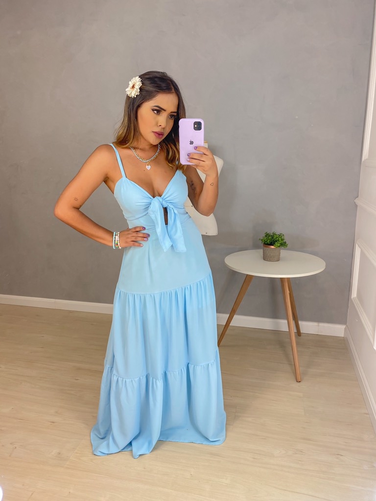 Vestido longo hotsell azul claro simples